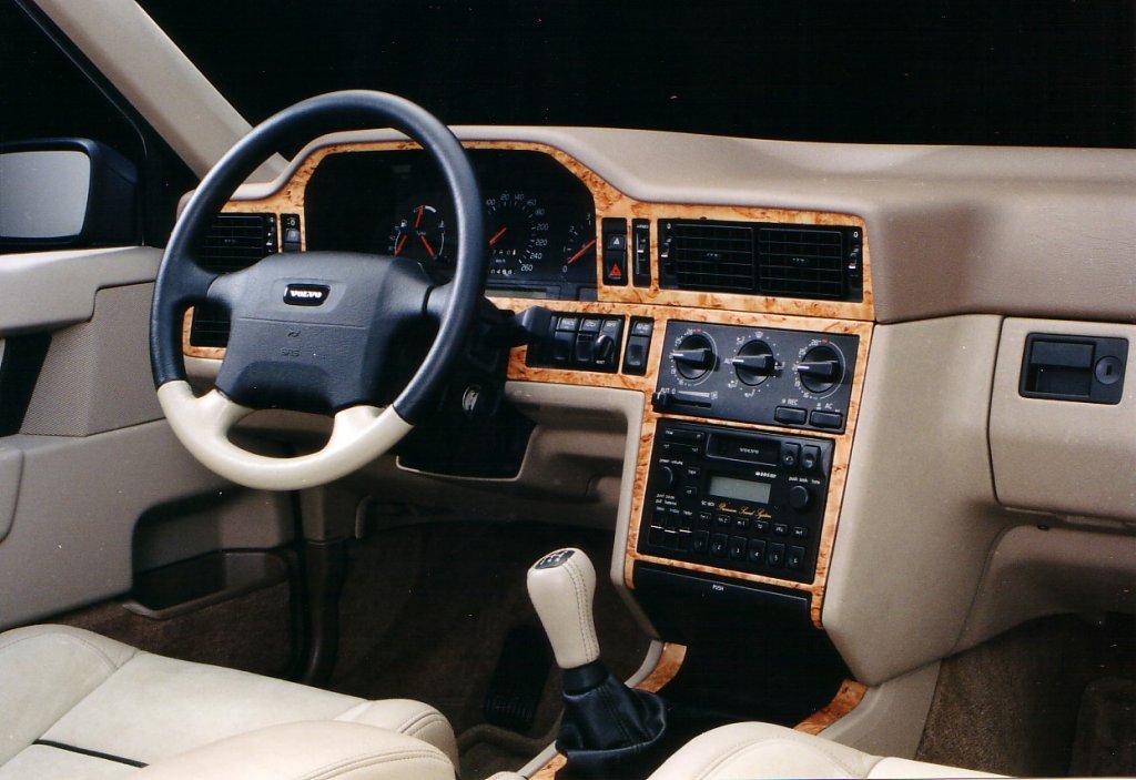 850R interior