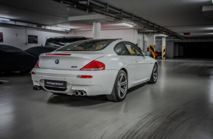 PRODÁNO BMW M6 V10